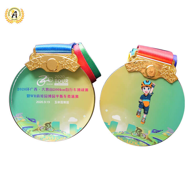 glass medal