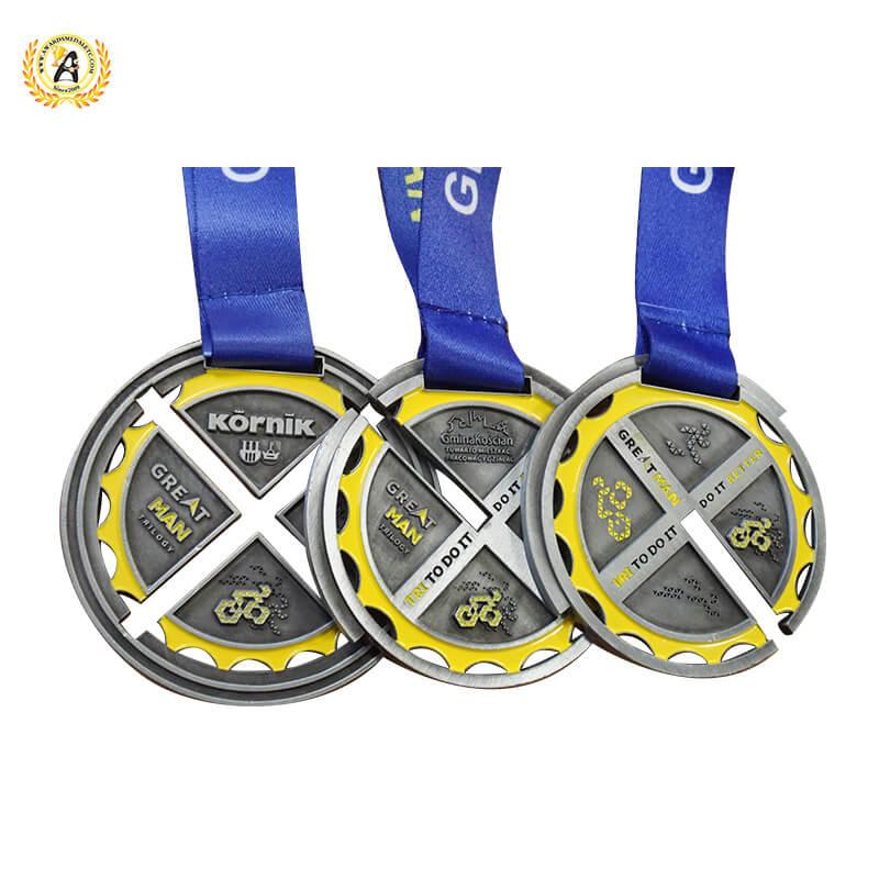 médaille triathlon ironman
